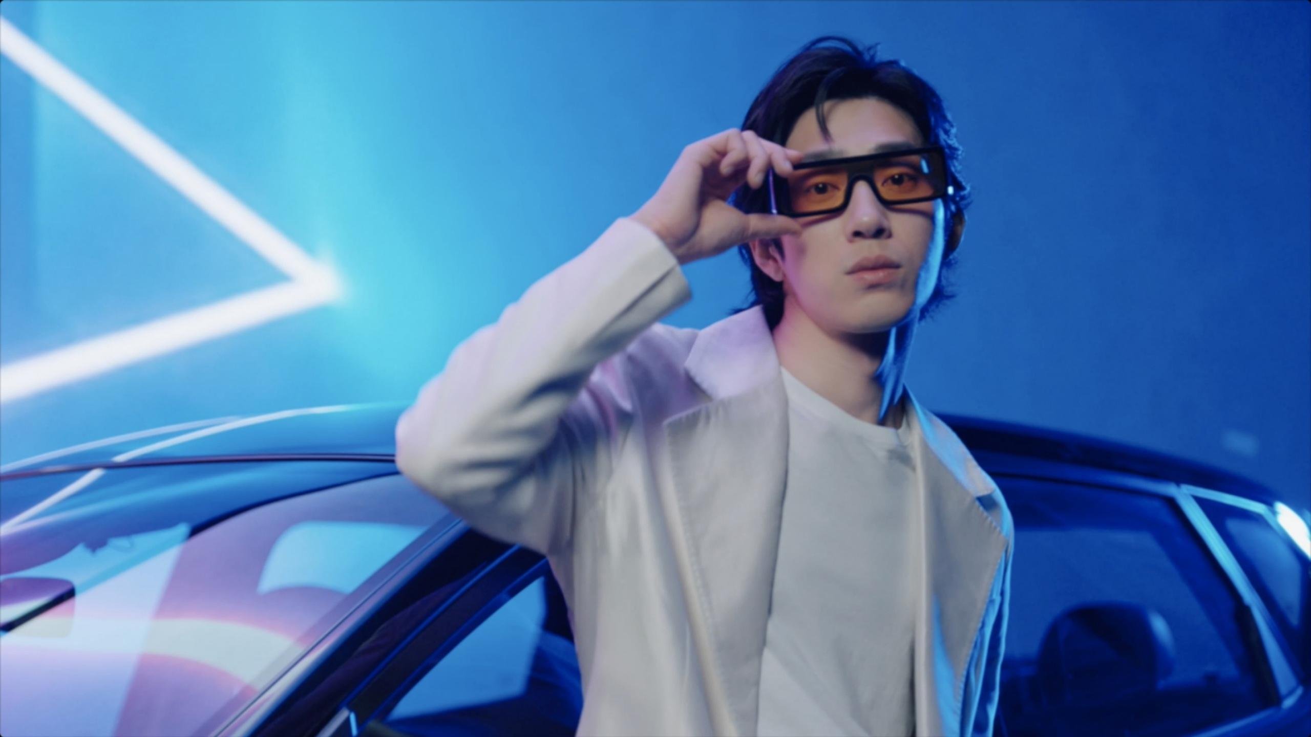 赛场安保措施升级，保障球迷安全观看比赛，足球赛安保