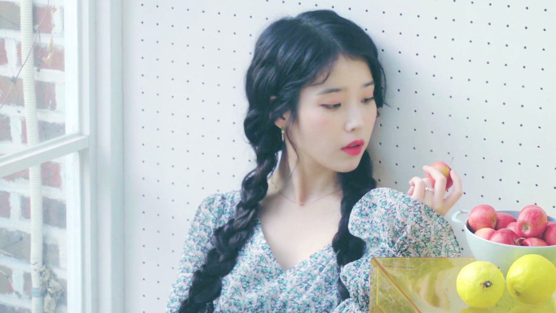 曼联青年队捧杯，青训营再显英超底蕴，曼联青训怎么样