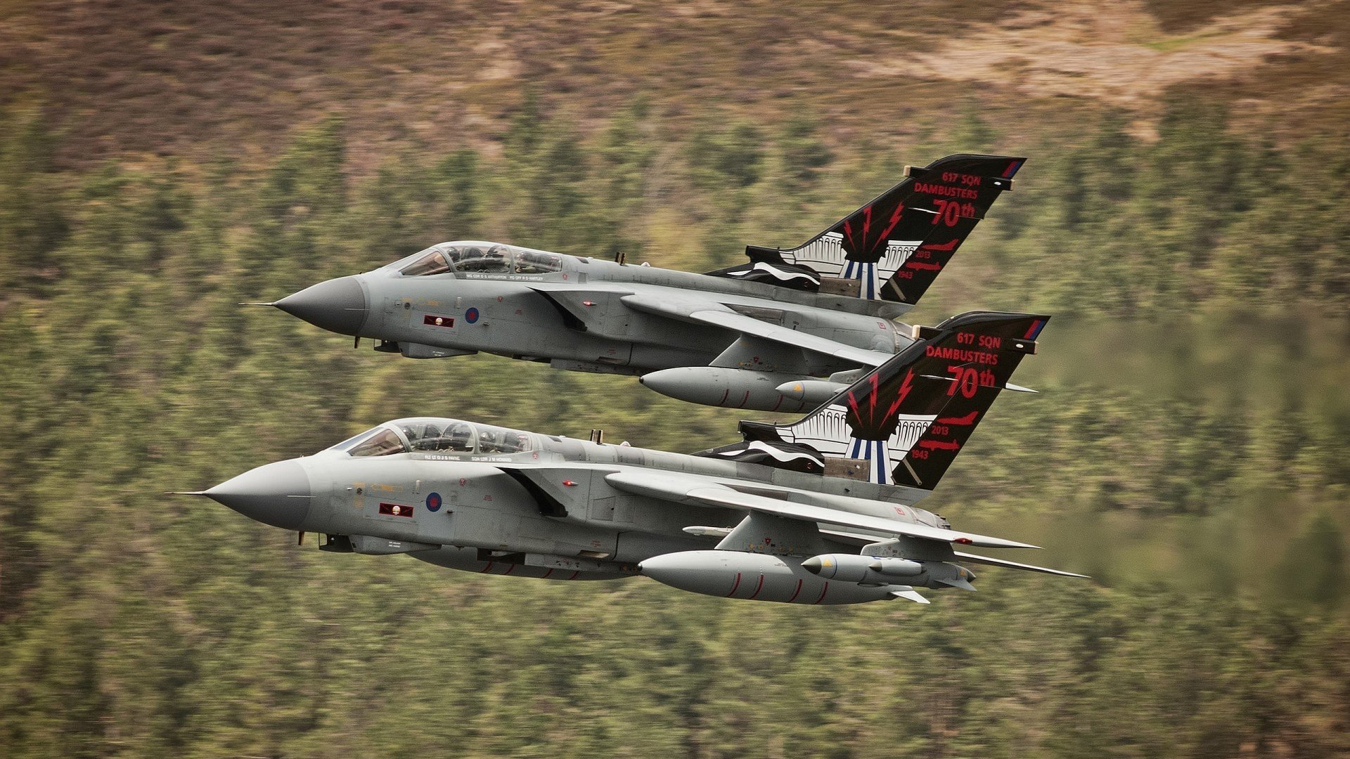 雄鹿击败勇士,常规赛巅峰对决中字母哥连续抢断建功,雄鹿字母哥fmvp