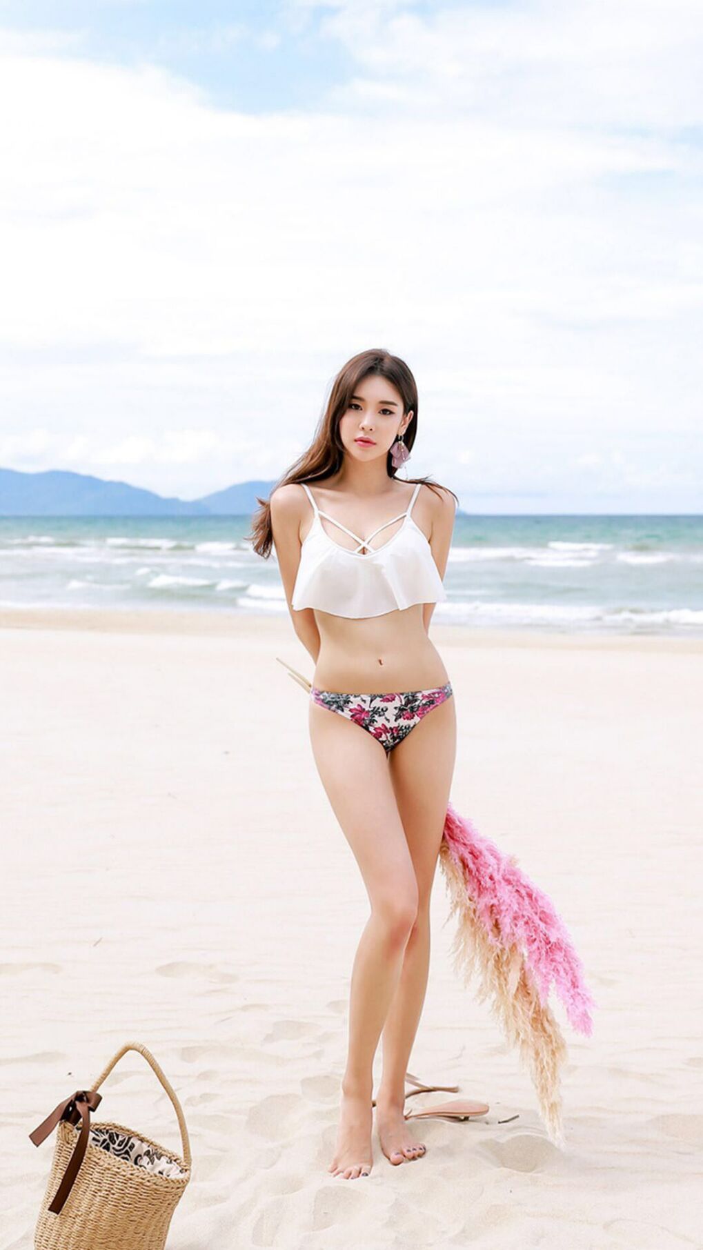 -张镇麟隔扣引爆全场被誉为下一个希望之星，张镇麟隔扣外援