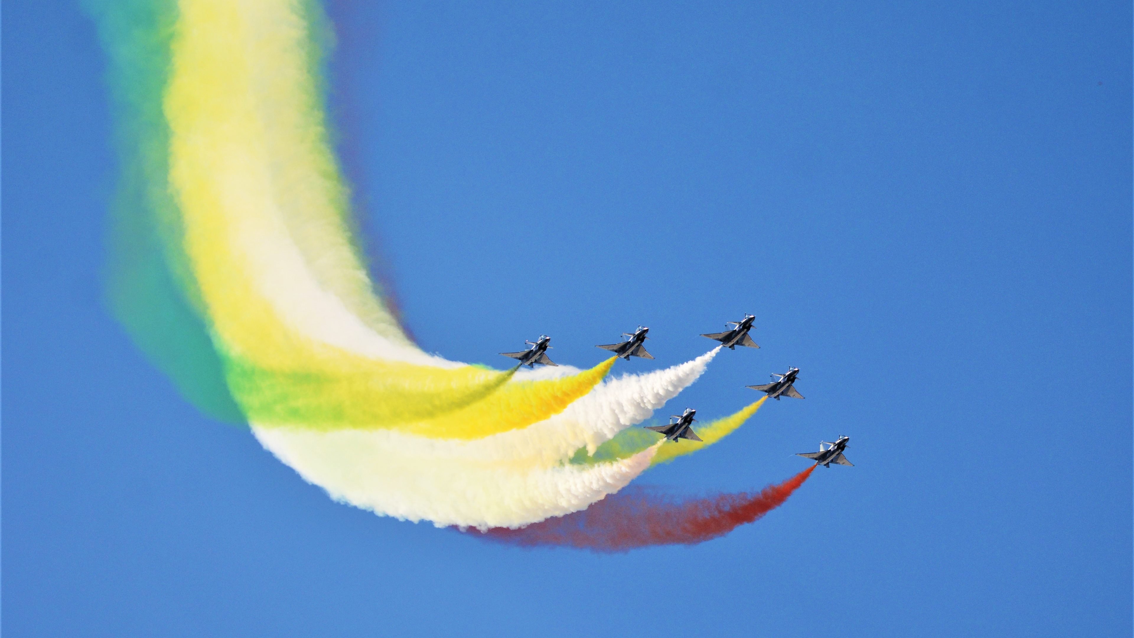 “安赫尔·巴尔博萨的个人突破与配合打击力,成就阿根廷美洲狮队的进攻多样性”